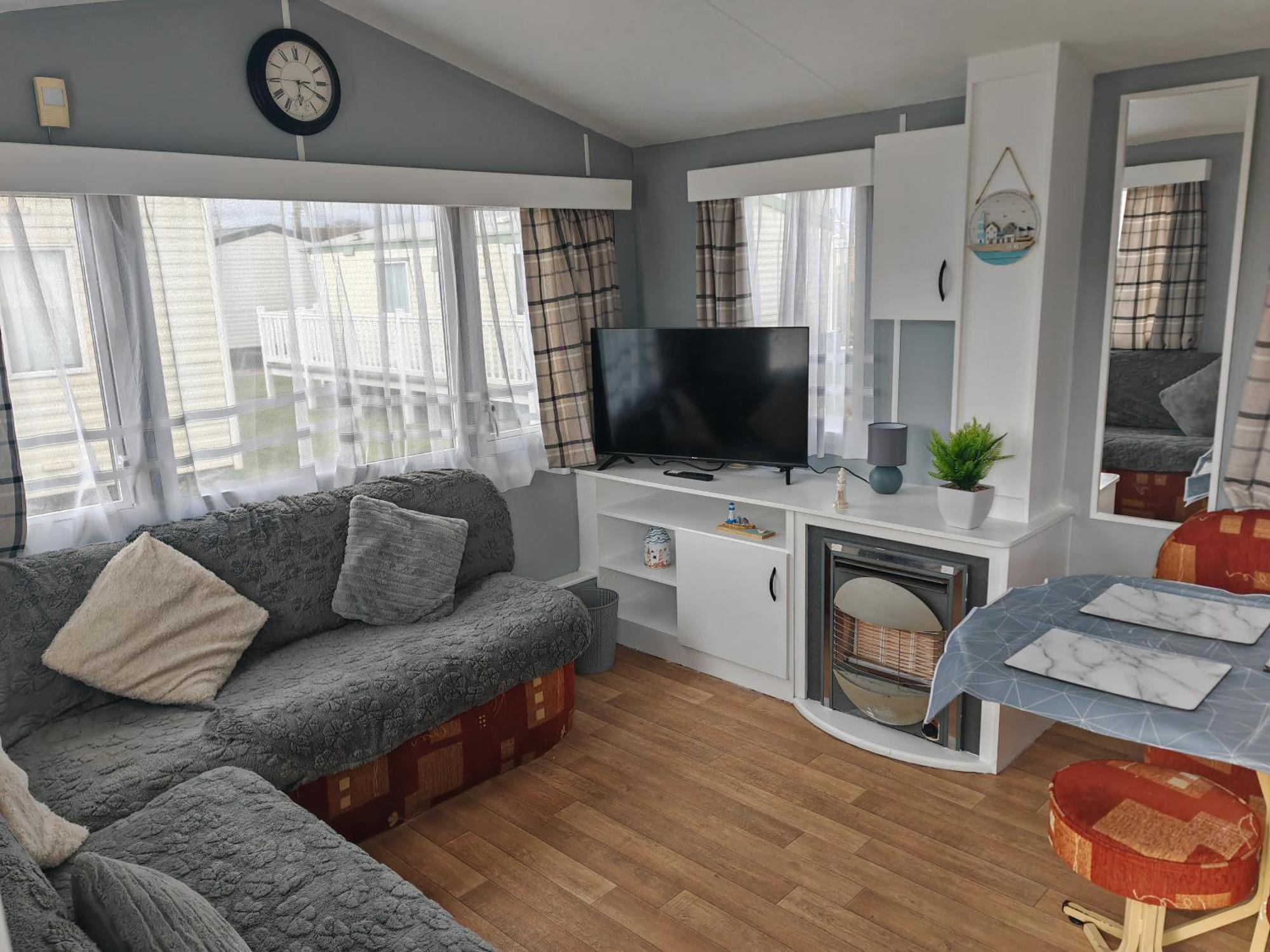237 Sealands, 8 Birth Caravan Ingoldmells Exterior foto